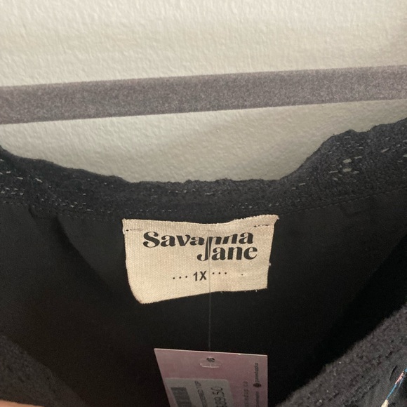 Savanna Jane black chiffon top with embroidered flowers - Picture 5 of 9